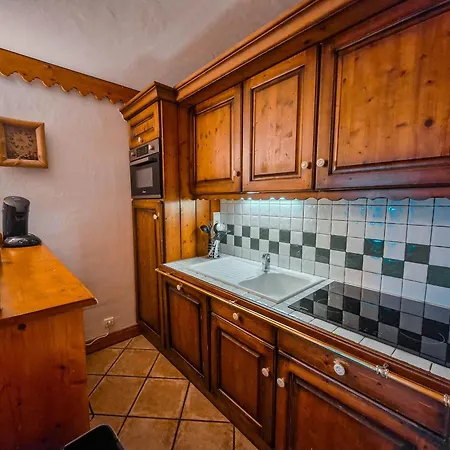 Lägenhet 3 Pieces Au Chantel Avec Piscine, Proche Pistes, Animaux Admis - Fr-1-411-966 *